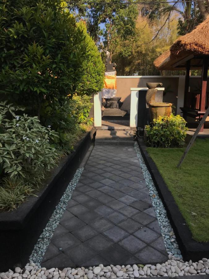 The Celuk Homestay Jimbaran Εξωτερικό φωτογραφία