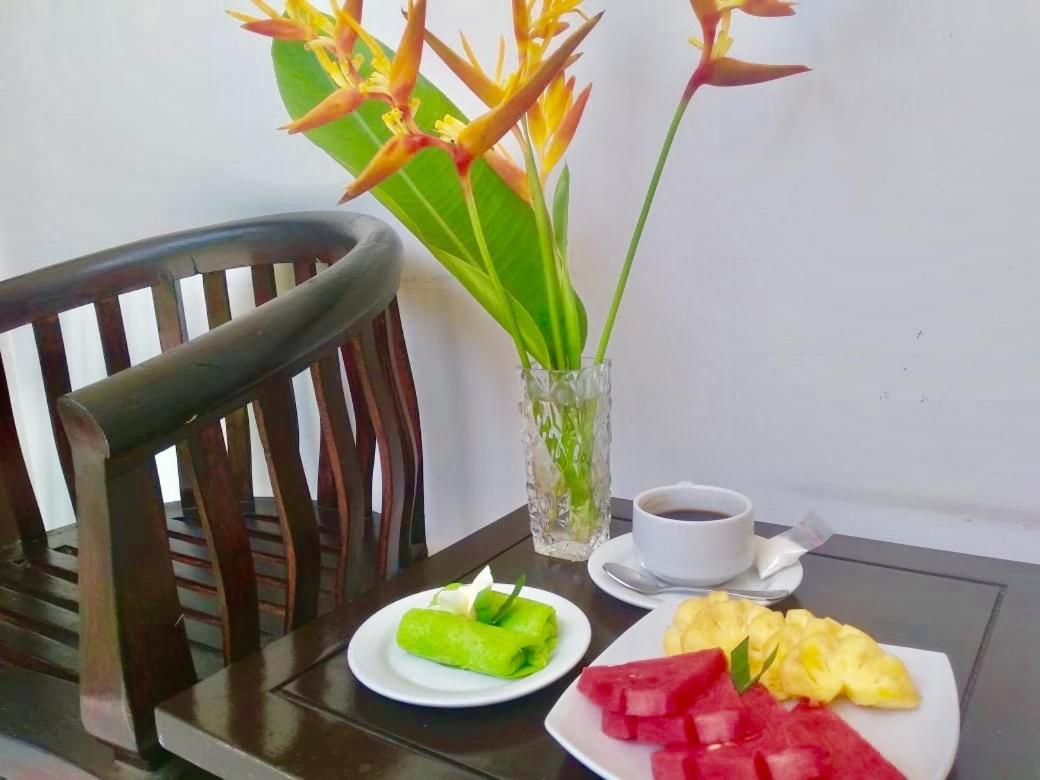 The Celuk Homestay Jimbaran Εξωτερικό φωτογραφία